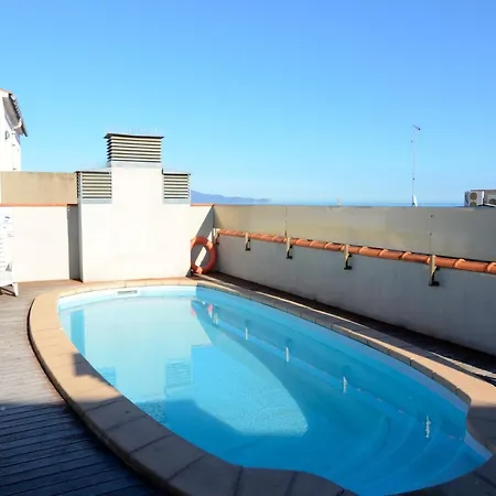 شقة In Lescala With Swimming Pool *